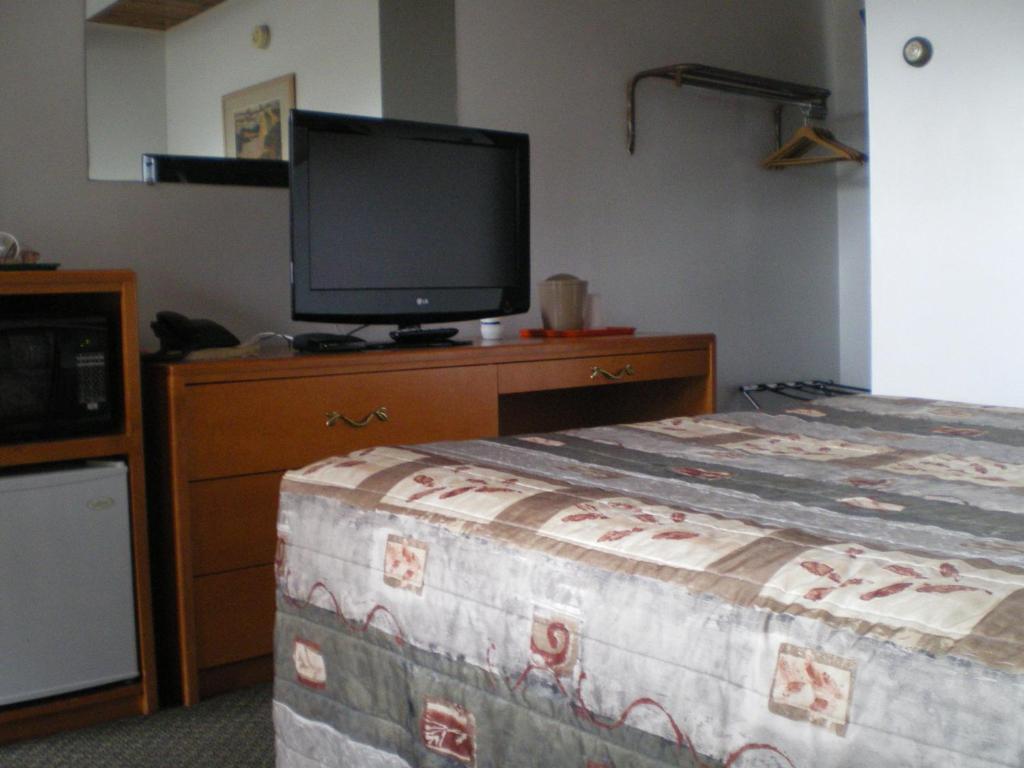 Sun-Dek Motel Medicine Hat Eksteriør bilde