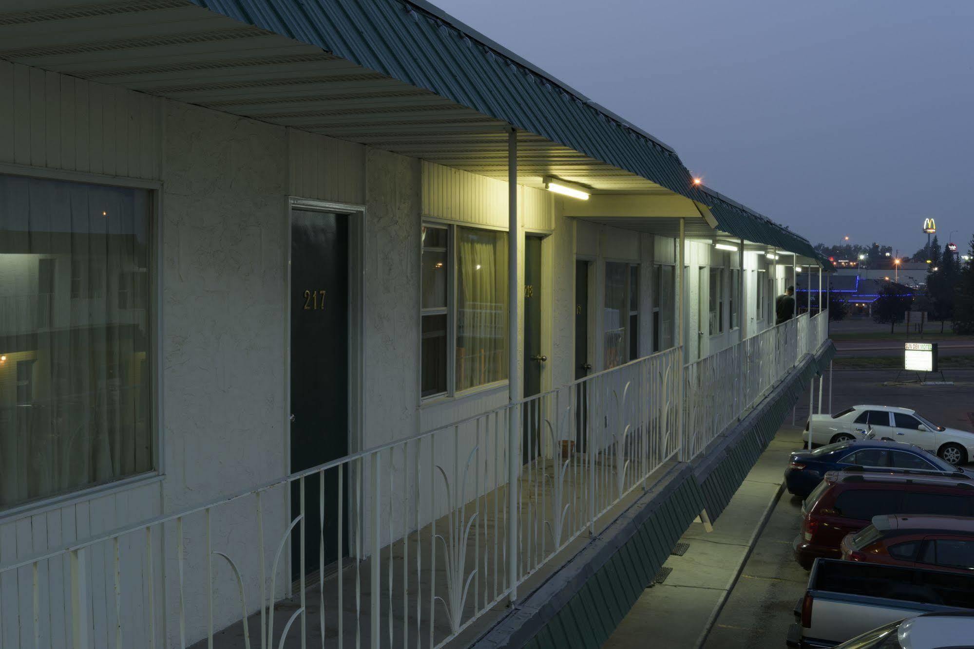 Sun-Dek Motel Medicine Hat Eksteriør bilde